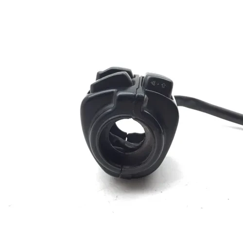 Left Headlight Bar Switch 2003 Harley-Davidson Softail Standard EFI FXSTI 2918A 9