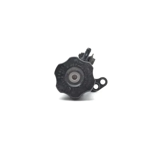 Radiator Cap 1998 Suzuki Marauder 800 VZ800 2905A 3