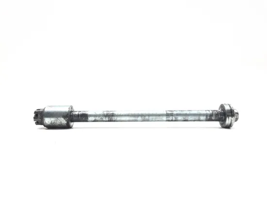 Rear Wheel Axle 1998 Suzuki Marauder 800 VZ800 2905A