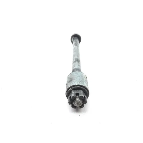 Rear Wheel Axle 1998 Suzuki Marauder 800 VZ800 2905A 5