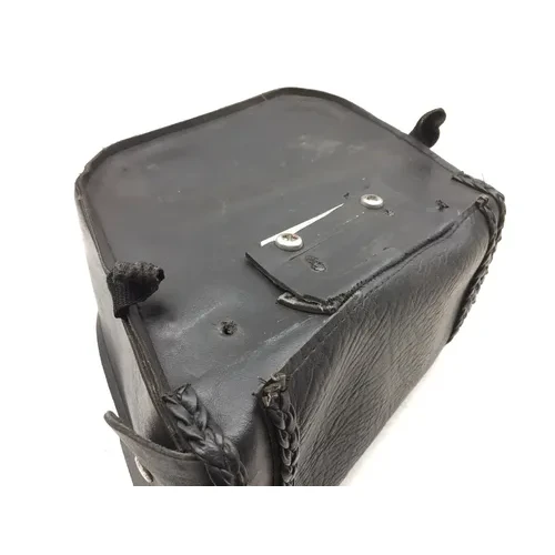 Saddlebags 1998 Suzuki Marauder 800 VZ800 2905A x 13