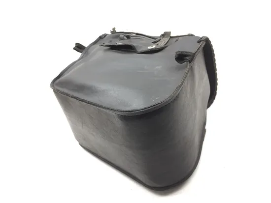 Saddlebags 1998 Suzuki Marauder 800 VZ800 2905A x