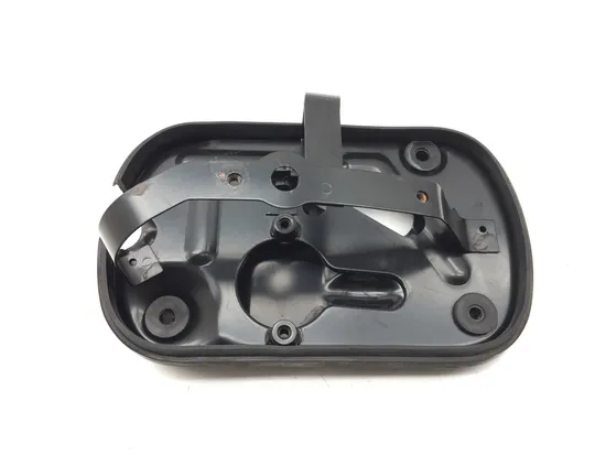 Air Valve Cover 1998 Suzuki Marauder 800 VZ800 2905A x