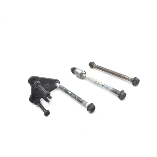 Engine Motor Mounts 2008 Suzuki Boulevard C50 2909A 3