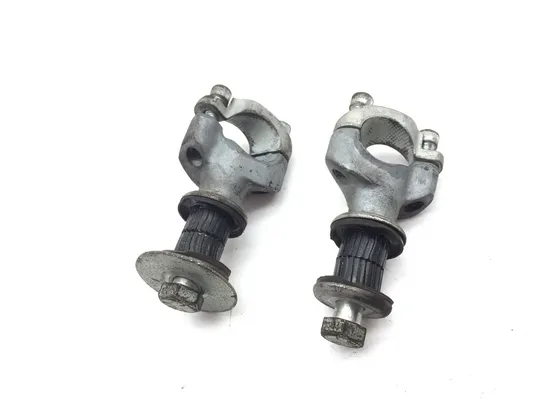 Handle Bar Mount Clamps 1996 Harley-Davidson Electra Glide Classic FLHTC 2919A