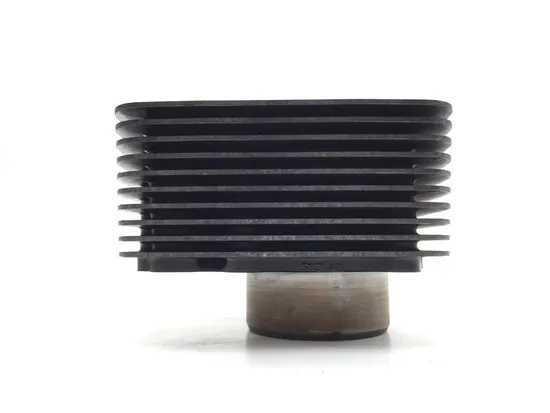 Engine Cylinder Jug W Piston Front 2000 Victory V92C 2907A x