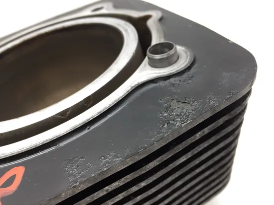 Engine Cylinder Jug W Piston Rear 2000 Victory V92C 2907A x