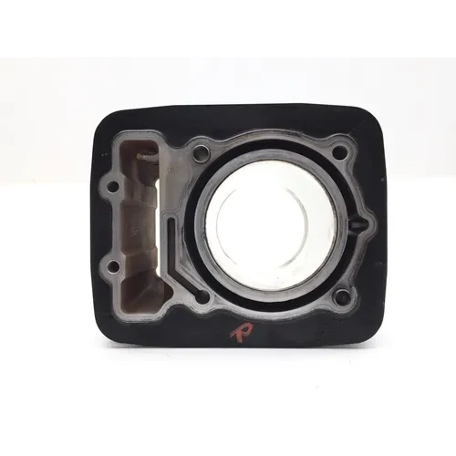 Engine Cylinder Jug W Piston Rear 2000 Victory V92C 2907A x 19