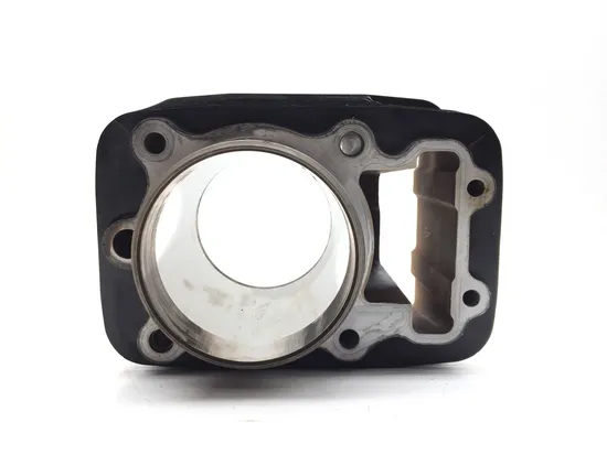 Engine Cylinder Jug W Piston Rear 2000 Victory V92C 2907A x