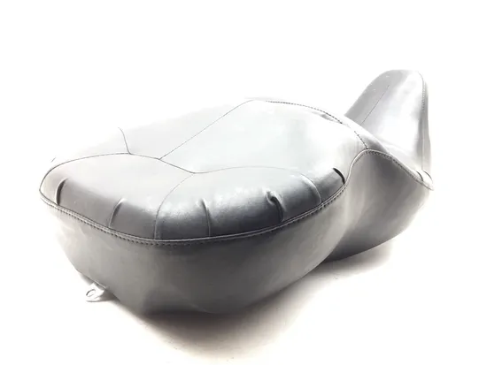 Seat 2005 Harley-Davidson Electra Glide EFI FLHTI 2922A x