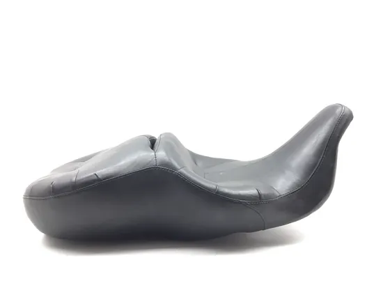 Seat 2005 Harley-Davidson Electra Glide EFI FLHTI 2922A x