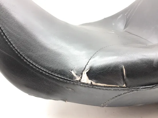 Seat 2005 Harley-Davidson Electra Glide EFI FLHTI 2922A x