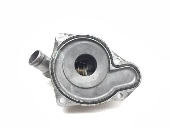 Thermostat Water Pump Cover 2006 Suzuki Boulevard C50 Black 2908A