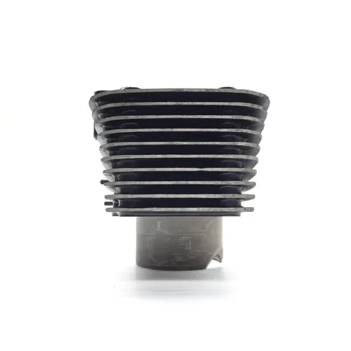 Engine Cylinder Jug W Piston Rear 2005 Suzuki Boulevard C90 2906A 11