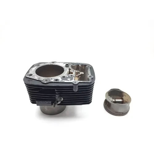 Engine Cylinder Jug W Piston Rear 2005 Suzuki Boulevard C90 2906A 3