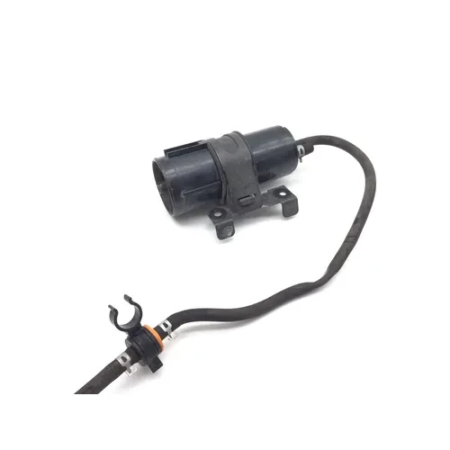 Air Canister 2005 Suzuki Boulevard C90 2906A 3
