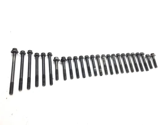 Upper Lower Center Cases Case Bolts 2004 Suzuki GSXR750 2931A