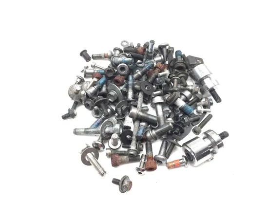 Misc Bolt Kit 2004 Suzuki GSXR750 2931A