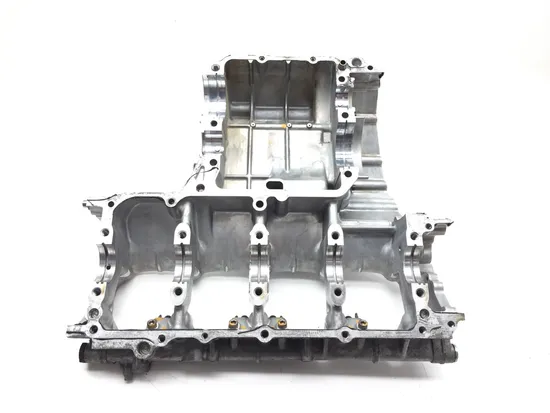 Upper Lower Center Cases Case 2012 Suzuki Hayabusa GSX1300R 2933A