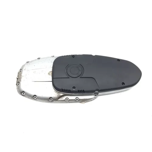 Front Case Cover 2004 BMW R1100S Boxer Cup Replika 2935A x 3