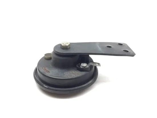 Horn 2004 Harley-Davidson Sportster 883 Custom XL883C 2929A