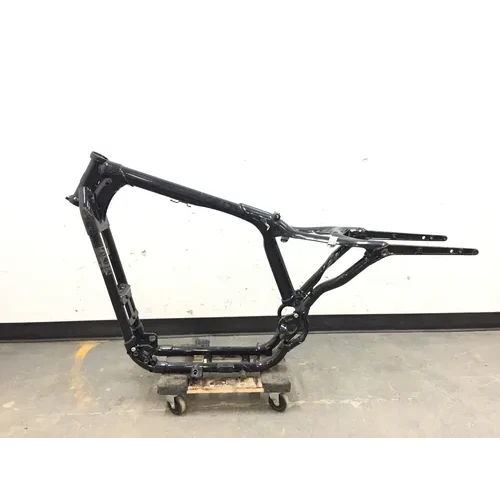Main Frame Chassis CLN Ready To Go 2004 Harley Sportster 883 Custom XL883C 2929A 3