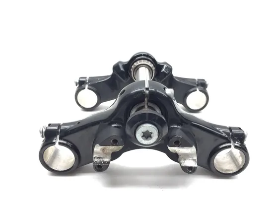 Forks Front Wheel Triple Tree Axle Assembly 15 Harley Forty Eight 48 2923Ax