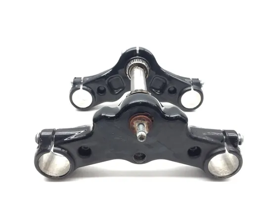 Forks Front Wheel Triple Tree Axle Assembly 15 Harley Forty Eight 48 2923Ax