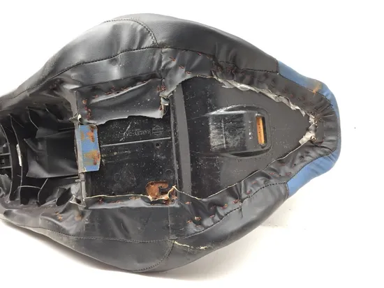 Seat 2012 Harley-Davidson Electra Glide Ultra Limited FLHTK 2950A