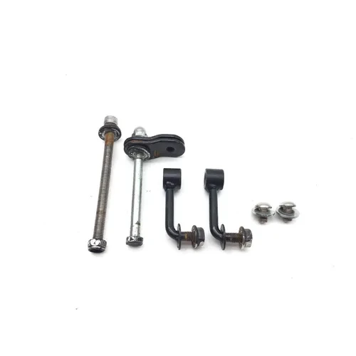 Gas Fuel Tank Bolts 1996 Harley-Davidson Dyna Super Glide FXD 2945A x 3