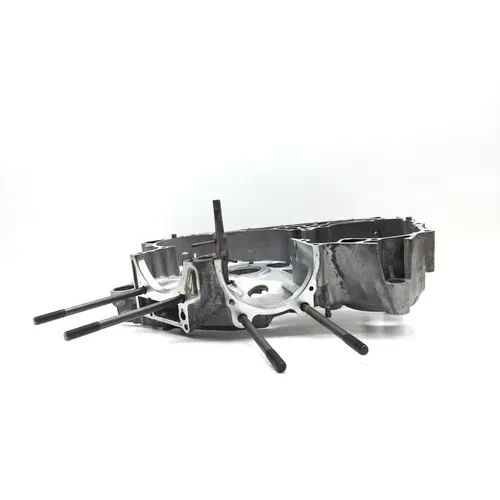 Engine Right Center Case 2009 Can-Am Spyder GS Roadster SE5 2885A 9