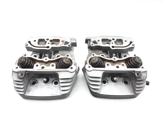 Front Rear Cylinder Head Set 2007 Harley-Davidson Softail Standard FXST 2964A x
