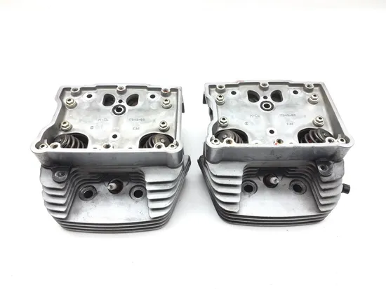Front Rear Cylinder Head Set 2007 Harley-Davidson Softail Standard FXST 2964A x