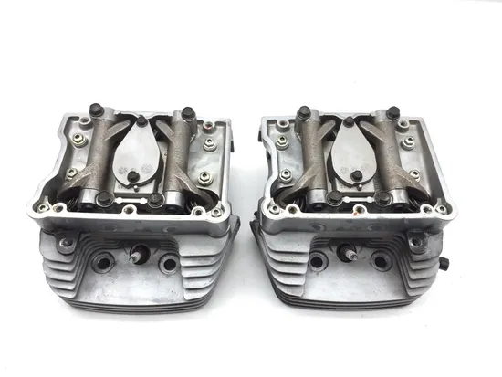 Front Rear Cylinder Head Set 2007 Harley-Davidson Softail Standard FXST 2964A x