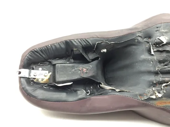 Seat W Sissy Bar 2006 Harley-Davidson Street Glide EFI FLHXI 2972A