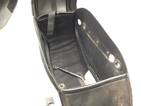 Saddleman Saddlebags 2004 Harley-Davidson Softail Standard FXST 2916A x