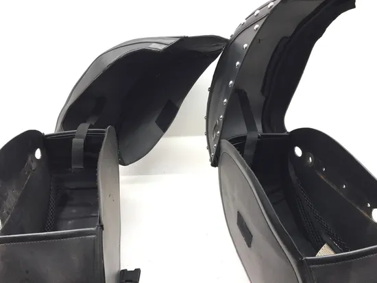 Saddleman Saddlebags 2004 Harley-Davidson Softail Standard FXST 2916A x