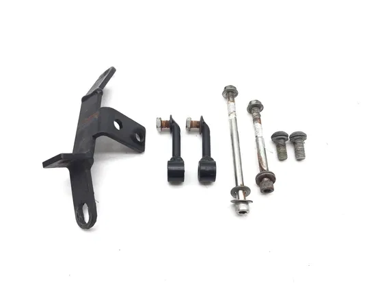 Gas Fuel Tank Bolts 2013 Harley-Davidson Sportster 883 Super Low XL883L 2980A