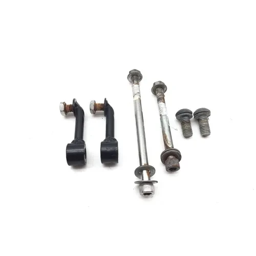 Gas Fuel Tank Bolts 2013 Harley-Davidson Sportster 883 Super Low XL883L 2980A 8
