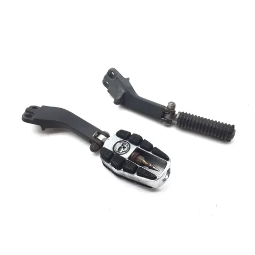 Left Right Set Passenger Peg Bracket 2006 Harley Dyna Low Rider FXDLI 2973A x 3