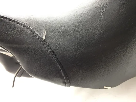 Seat 2005 Harley-Davidson Electra Glide Classic EFI FLHTCI 2965A x