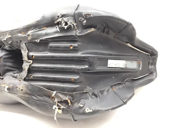 Seat 2005 Harley-Davidson Electra Glide Classic EFI FLHTCI 2965A x