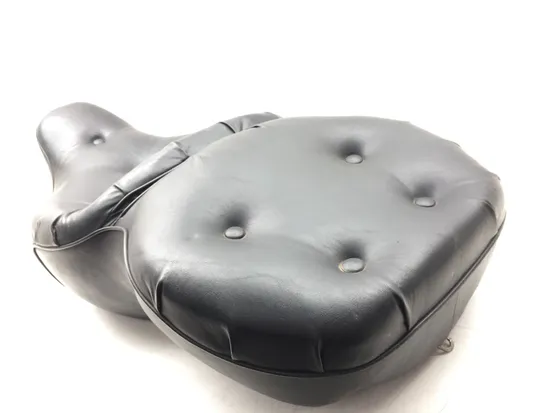 Seat 2005 Harley-Davidson Electra Glide Classic EFI FLHTCI 2965A x