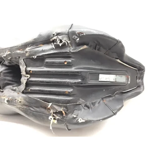 Seat 2005 Harley-Davidson Electra Glide Classic EFI FLHTCI 2965A x 21