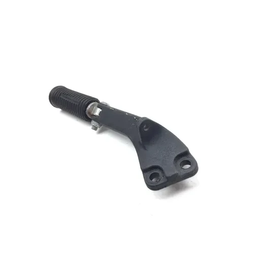 Left Right Set Passenger Peg Bracket 2012 Harley Dyna Fat Bob FXDF 2981A x 5