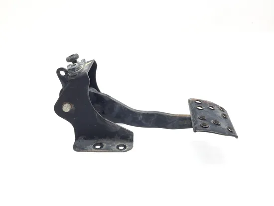 Rear Brake Pedal 2017 Honda Pioneer 700 SXS700M2D Deluxe 2993A