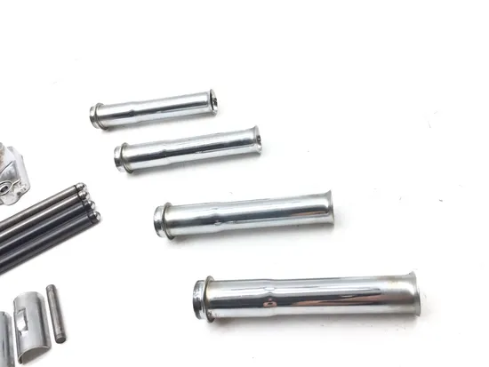 Push Rods Tubes and Lifters 2009 Harley-Davidson Fatboy FLSTF 2979A