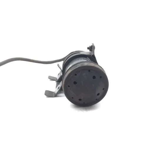 Air Canister 1998 Suzuki Intruder 1500 VL1500 2987A 5