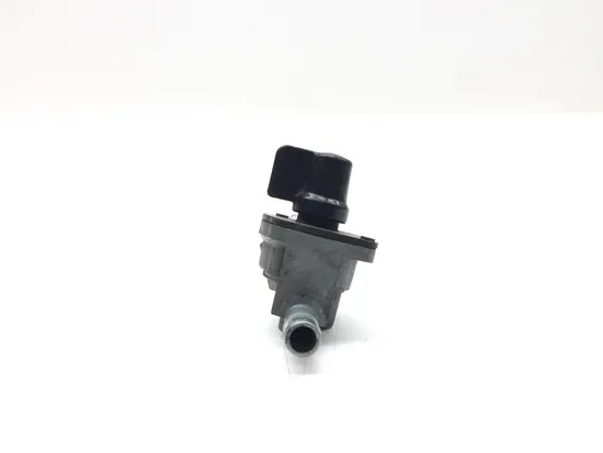 Gas Fuel Tank Petcock 1999 Honda Shadow Aero 1100 VT1100C3 2986A