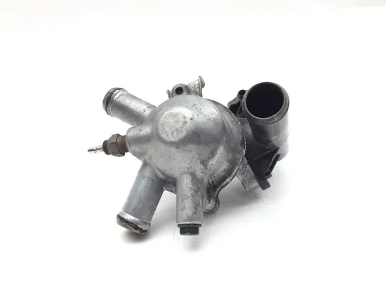 Thermostat Housing 1999 Honda Shadow Aero 1100 VT1100C3 2986A